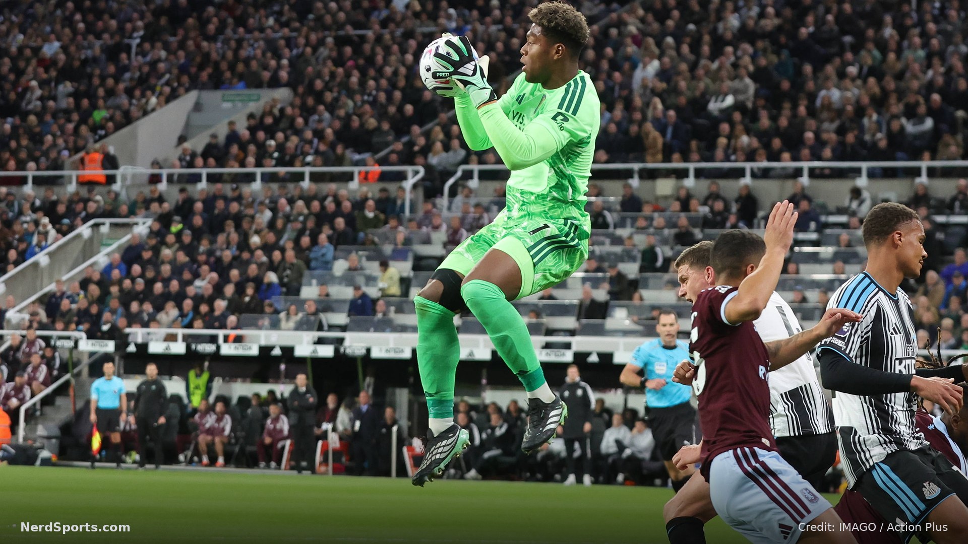 Zion Suzuki of Aston Villa catches the ball during the match against Newcastle United on October 17, 2026.